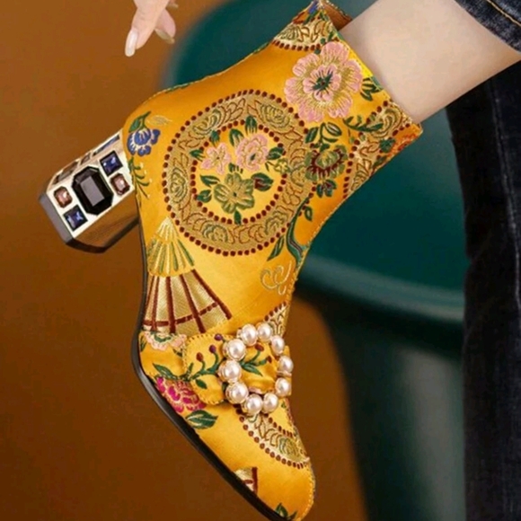 High Heel Boots For Women, Suitable For Cheongsam, With Pearl, Satin - Picture 2 of 15